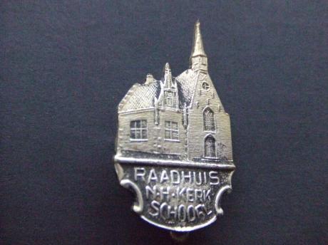 Schoorl gemeente Bergen N.H.kerk en oude raadhuis